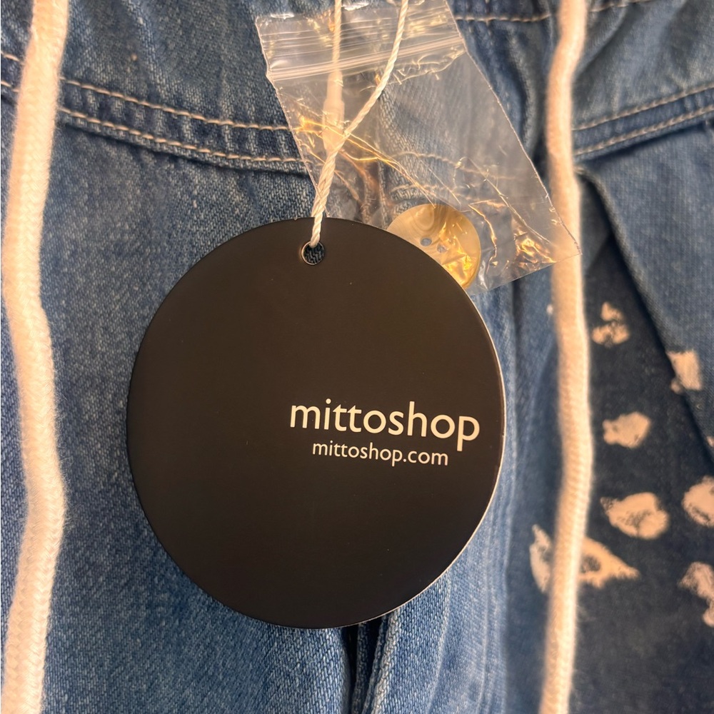 mittoshop Women’s Relaxed Distressed Blue Jeans with White Paint Accents. Sz M - Picture 3 of 9
